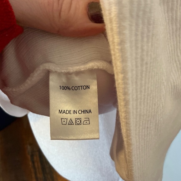 Chicka-d “Dogs and Coffee” White Waffle Knit Sweatshirt Women’s Size L - Picture 5 of 7